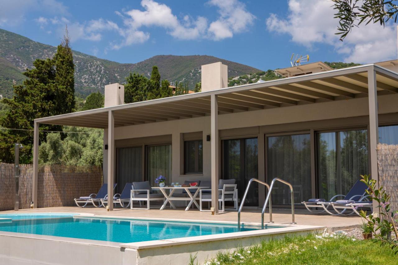 Averto Villas With Private Pool นีดรี ภายนอก รูปภาพ