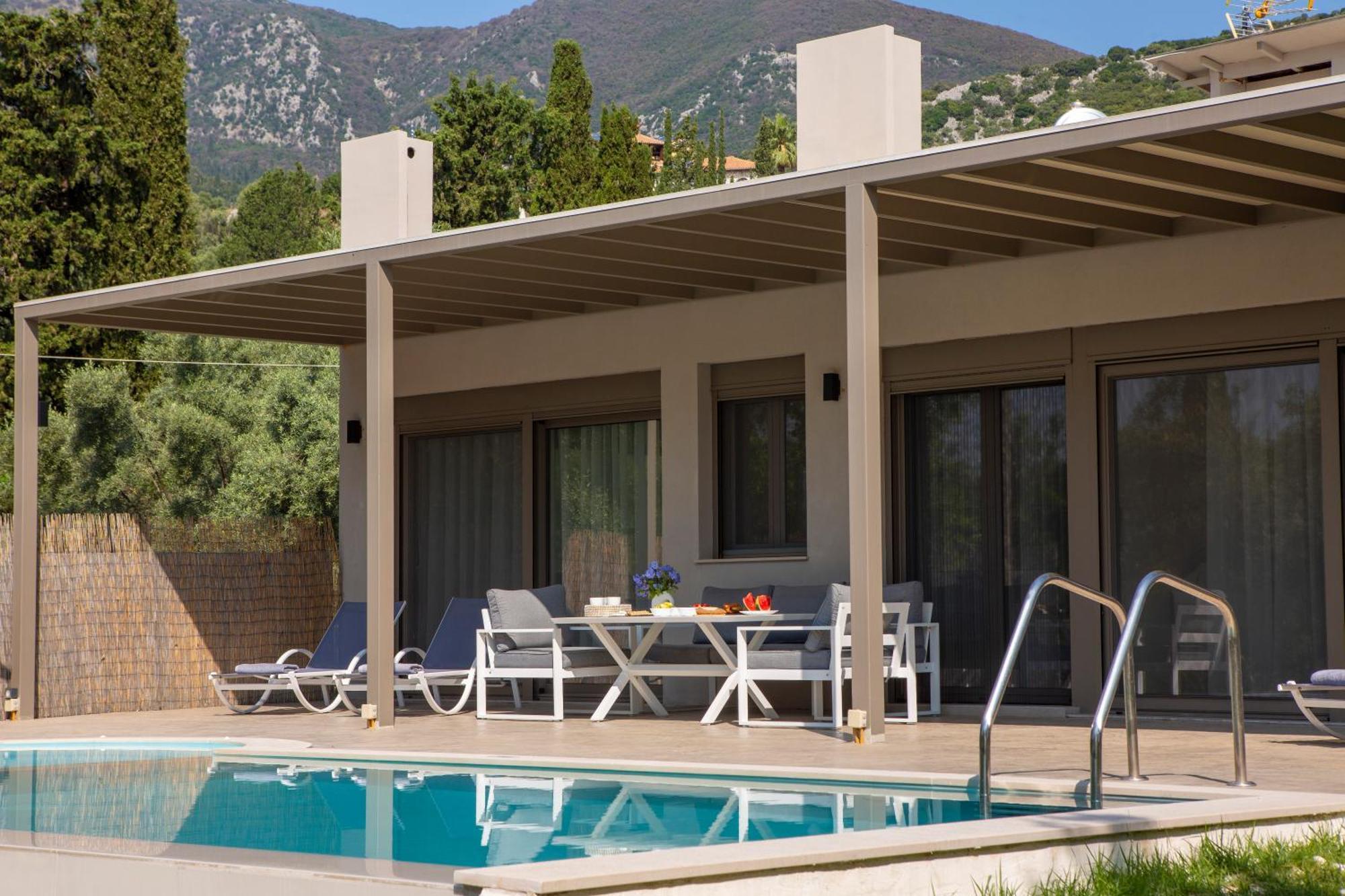 Averto Villas With Private Pool นีดรี ภายนอก รูปภาพ