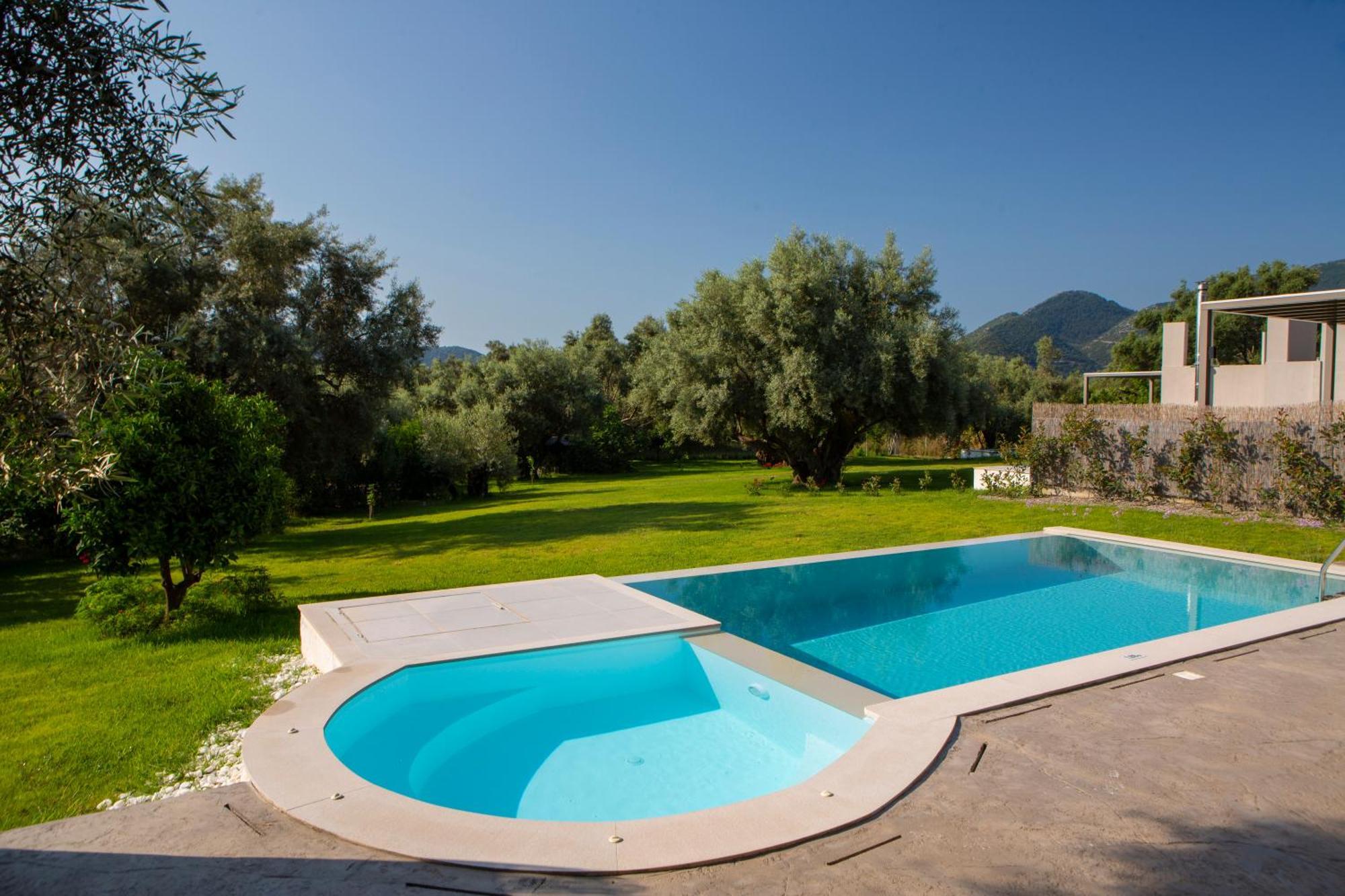 Averto Villas With Private Pool นีดรี ภายนอก รูปภาพ